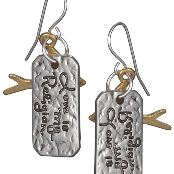 JEWELRY NEXUS LOVE Is My Religion Boho Hammered Finish Earrings - Picture 3 of 3